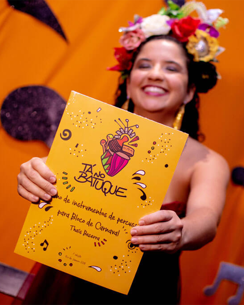 Thaís Bezerra - Livro Tá no Batuque